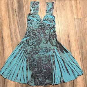 Chic Backless Paisley Dress in Blue made in USA